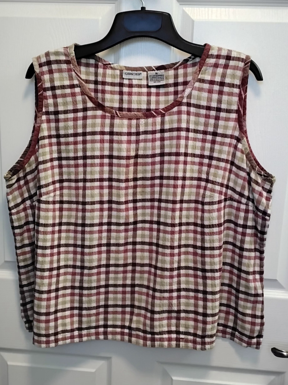 *CLOSET CLEAROUT $12.00*Sleeveless Plaid Tank SIZE 1X